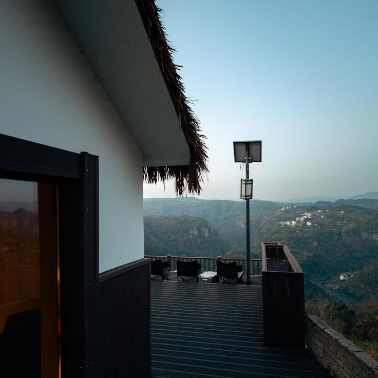 Family terraces and cafés for calm evenings in Lisbon